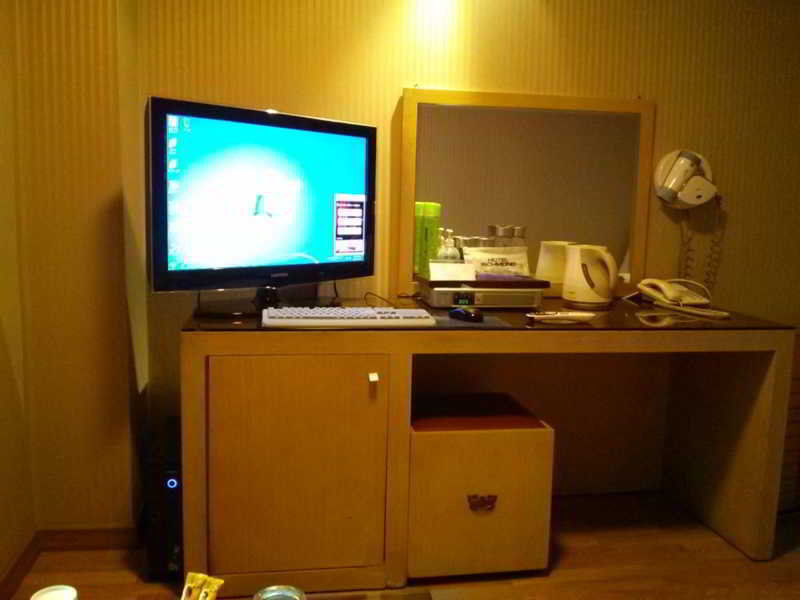 Queens Hotel Seomyeon Busan Bagian luar foto