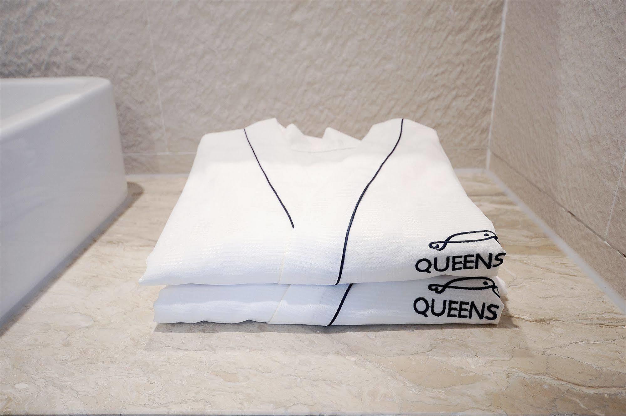Queens Hotel Seomyeon Busan Bagian luar foto